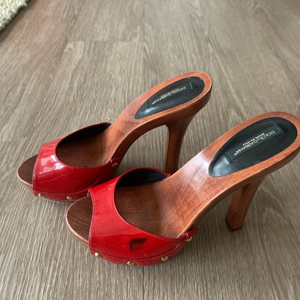 Dolce & Gabbana Red Patent Leather Shoes Size 35